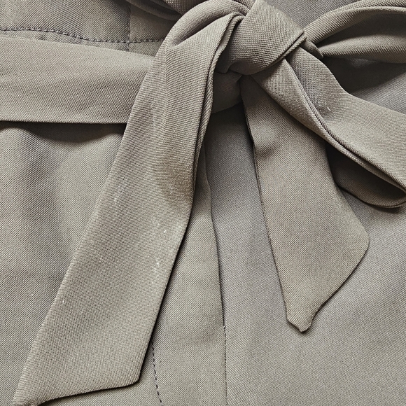 7th Avenue Design Studio NY&C olive green paper back dress pants size 8 - Picture 5 of 13